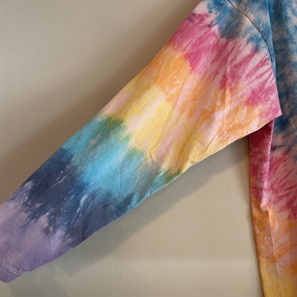 Hand tie dyed long sleeve tee - Picture 4 of 7